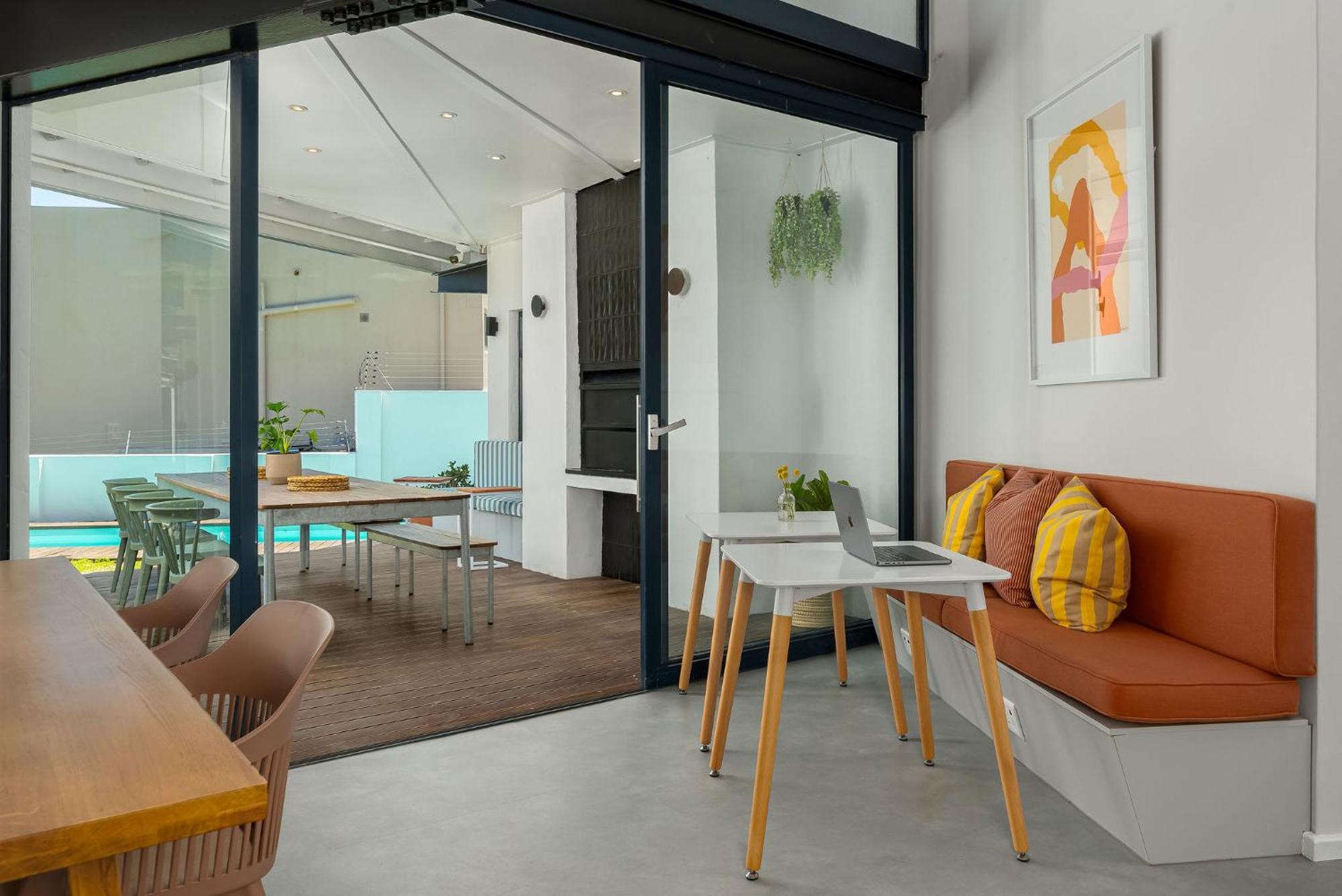 Hotel Neighbourgood 1St Crescent Camps Bay Kapstadt Exterior foto