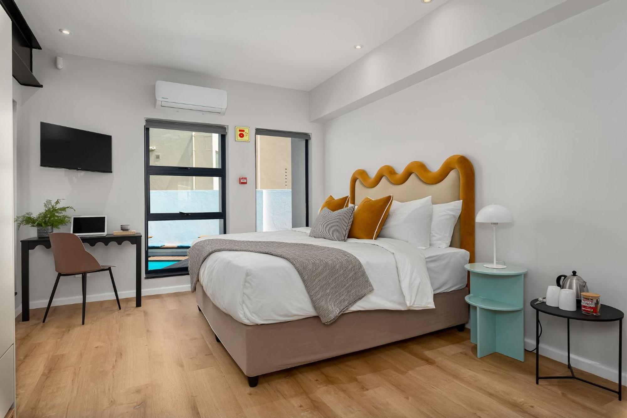 Hotel Neighbourgood 1St Crescent Camps Bay Kapstadt Exterior foto